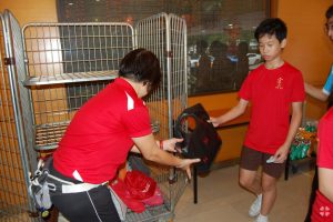 PCare_StudentsDropGoodieBag_DSC_1080