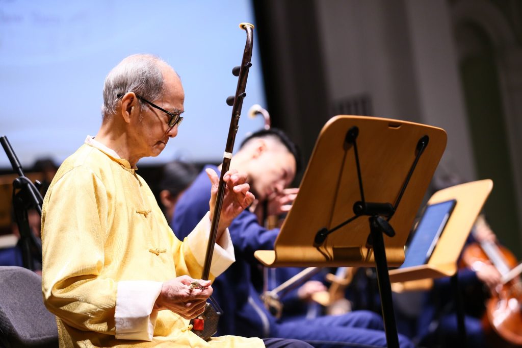 到关怀中心接受康复治疗  资深华乐演奏家为广惠肇慈善演唱会献力